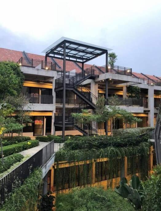 Luxury Stay-Tamarind Suite Cyber Cyberjaya Luaran gambar
