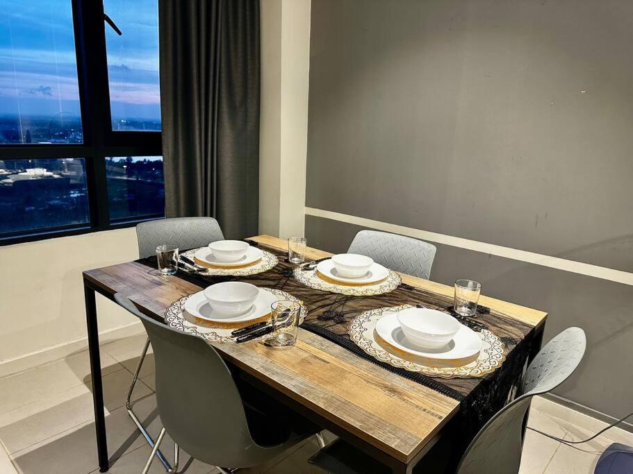Luxury Stay-Tamarind Suite Cyber Cyberjaya Luaran gambar